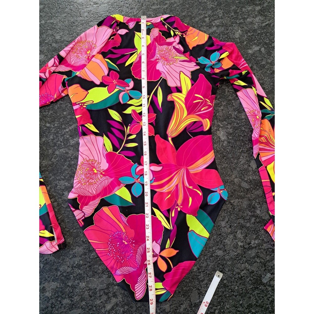 Trina Turk Solar Floral Half Zip Long Sleeve 1 Piece Rash Guard Swimsuit NWOT L - Picture 11 of 11